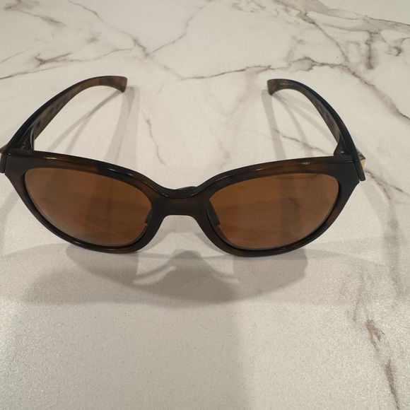 Oakley Low Key Tortoise Shell Sunglasses - Picture 1 of 14